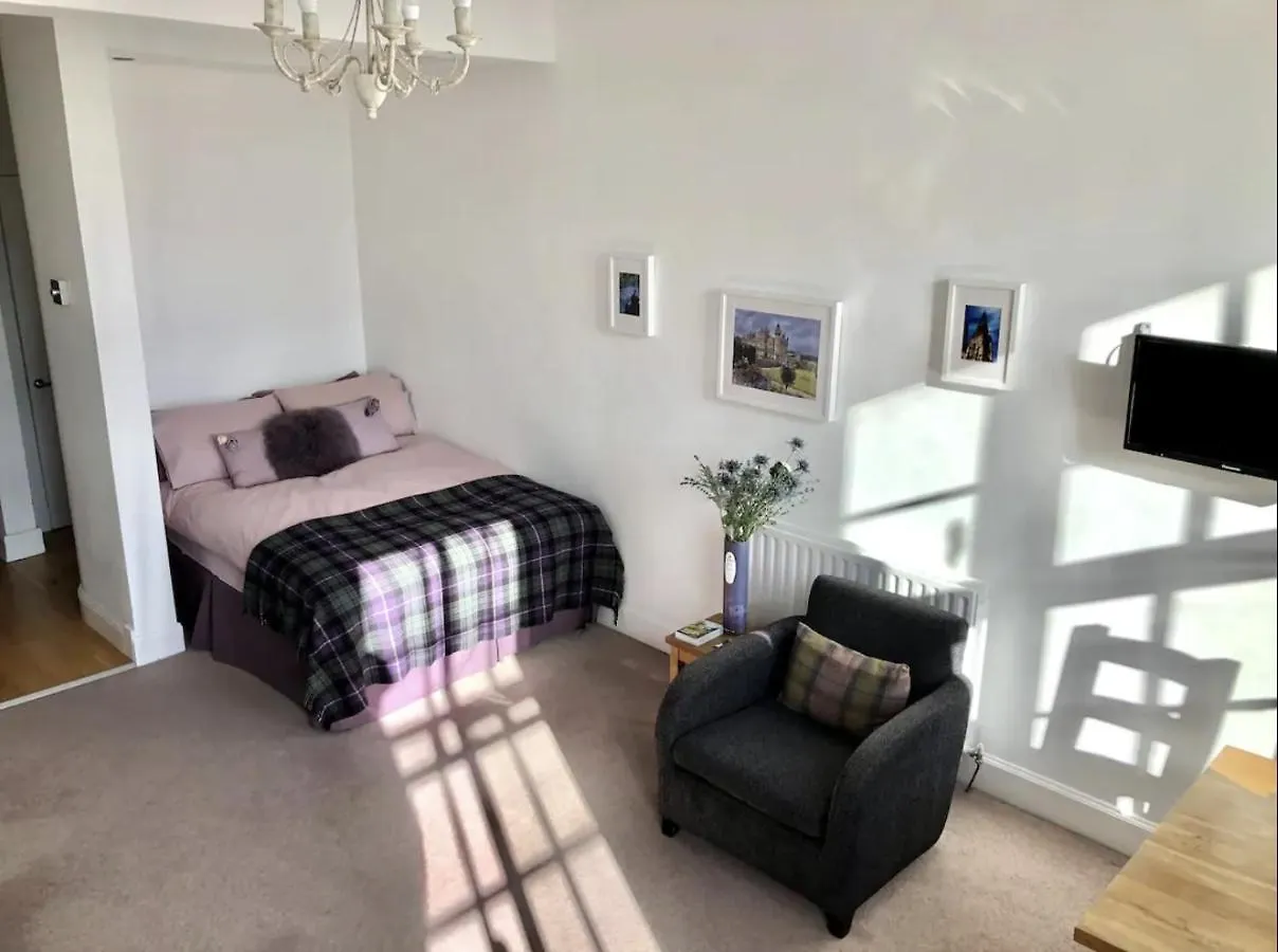 Grassmarket View Suites Edinburgh 0*,  United Kingdom
