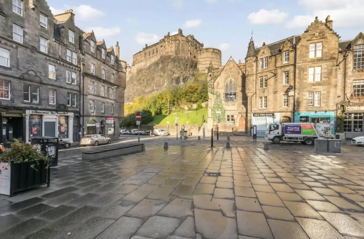 Apartment Grassmarket View Suites Edinburgh